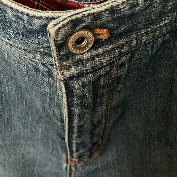 Eddie Bauer: Red Flannel Lined- 100% cotton- Relaxed Jeans- 10 - Picture 8 of 16